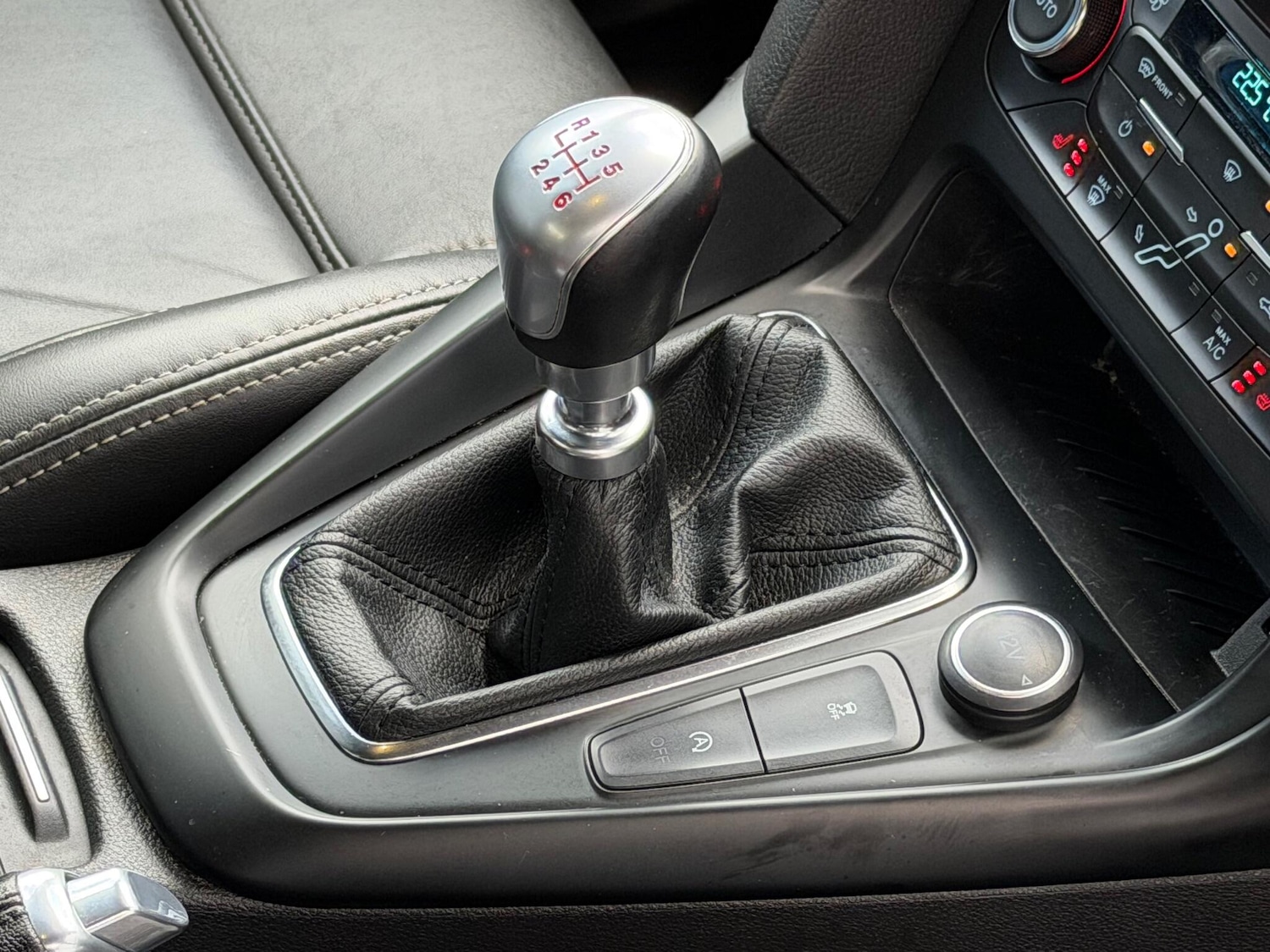 Used Ford Focus 2018 for sale - 76399261: Photo 52