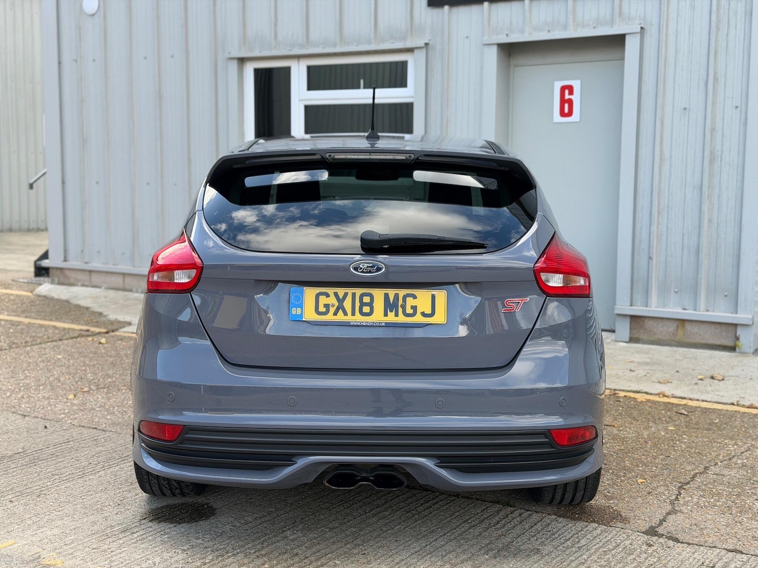 Used Ford Focus 2018 for sale - 76399261: Photo 8