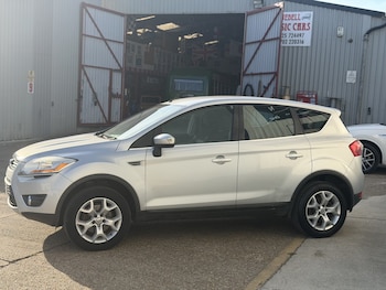 Used Ford Kuga 2010 for sale - 79507882: Photo