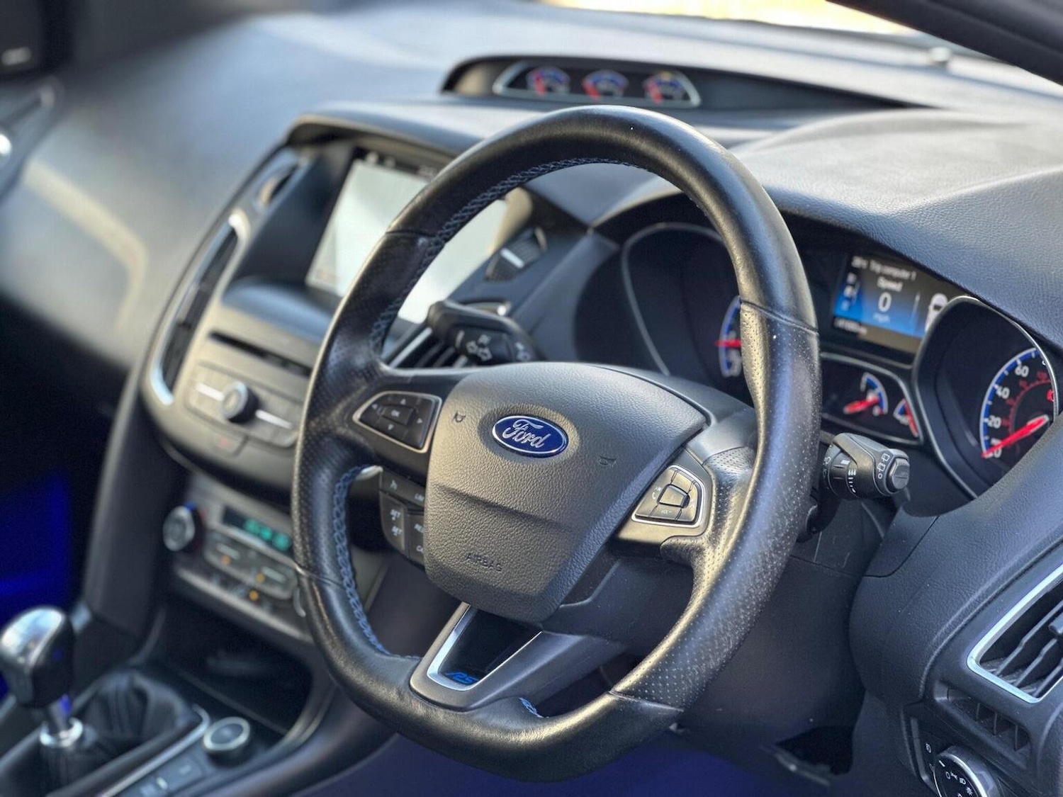 Used Ford Focus 2017 for sale - 76945425: Photo 3