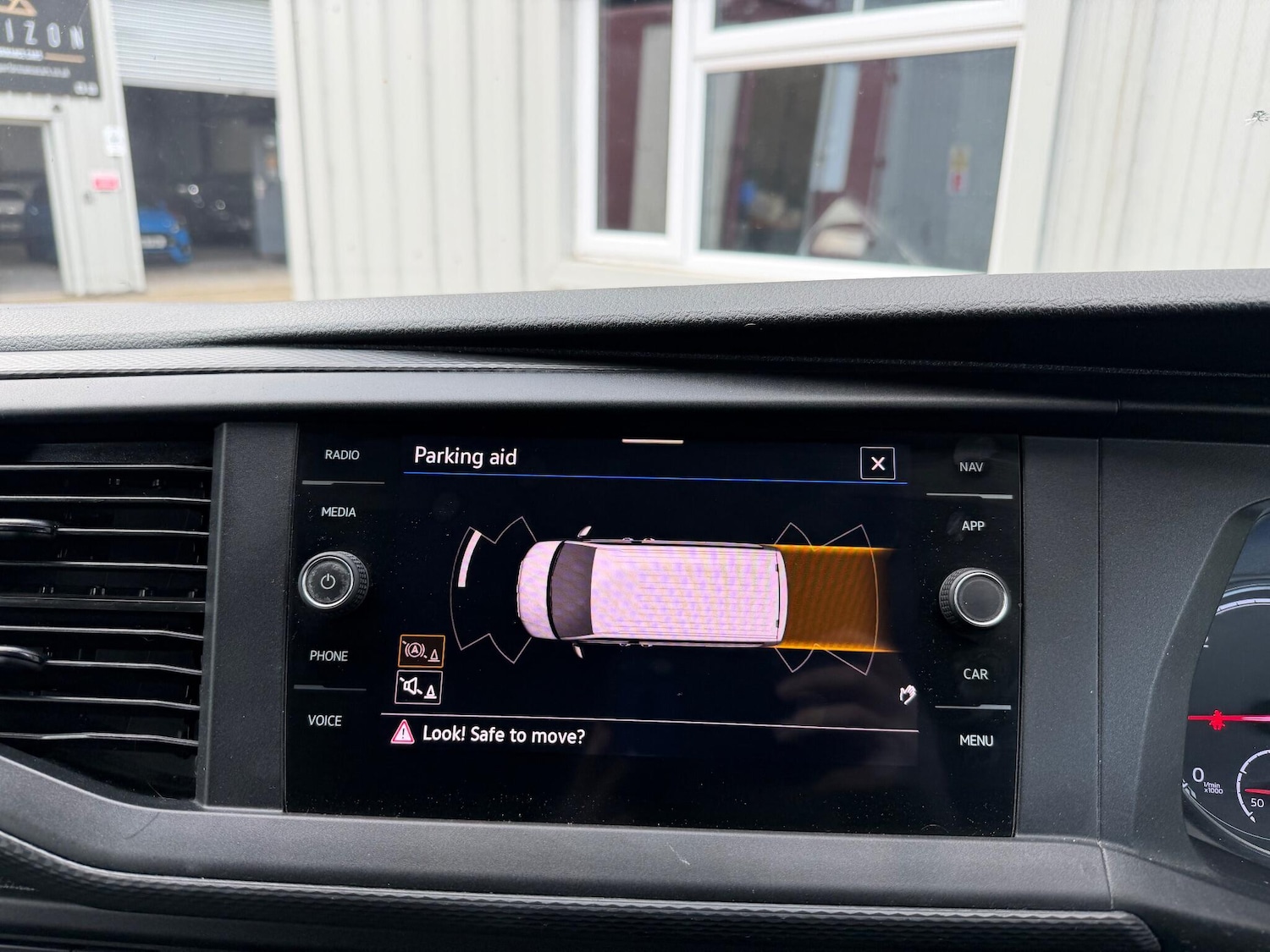 Used Volkswagen Transporter 2020 for sale - 76398202: Photo 50