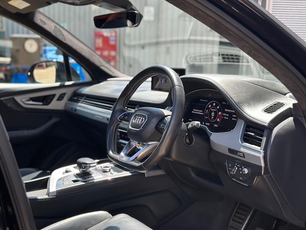 Used Audi SQ7 2018 for sale - 75126707: Photo 29