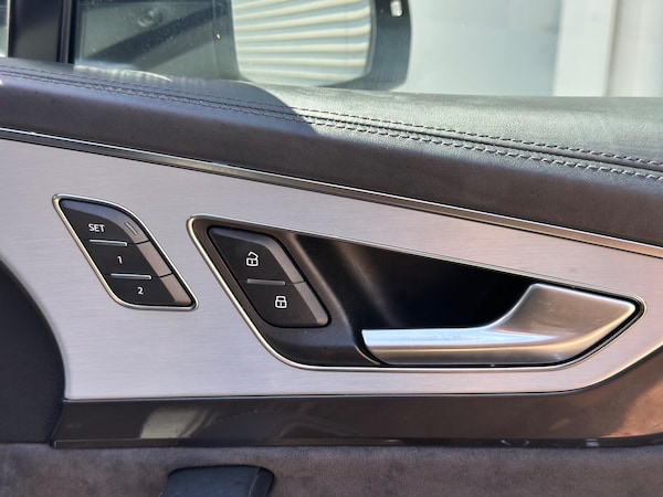 Used Audi SQ7 2018 for sale - 75126707: Photo 35