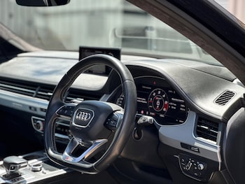 Used Audi SQ7 2018 for sale - 75126707: Photo