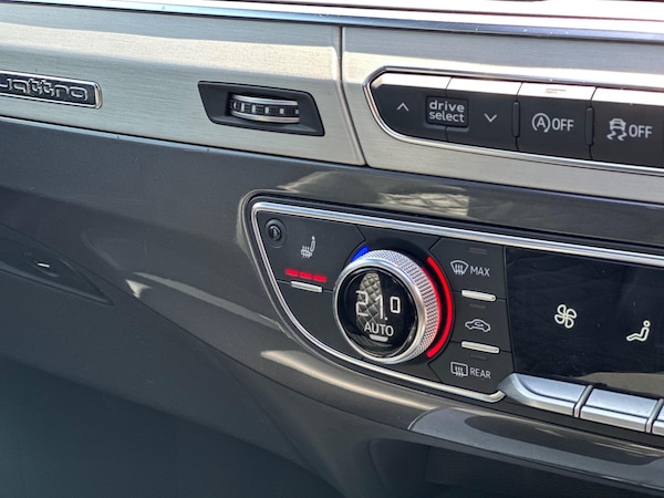 Used Audi SQ7 2018 for sale - 75126707: Photo 56