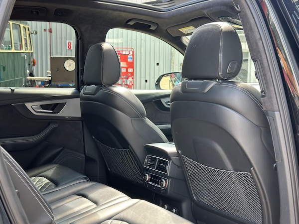 Used Audi SQ7 2018 for sale - 75126707: Photo 64