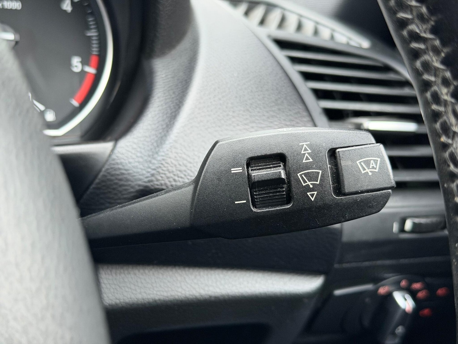 Used BMW 1 Series 2011 for sale - 76399282: Photo 35