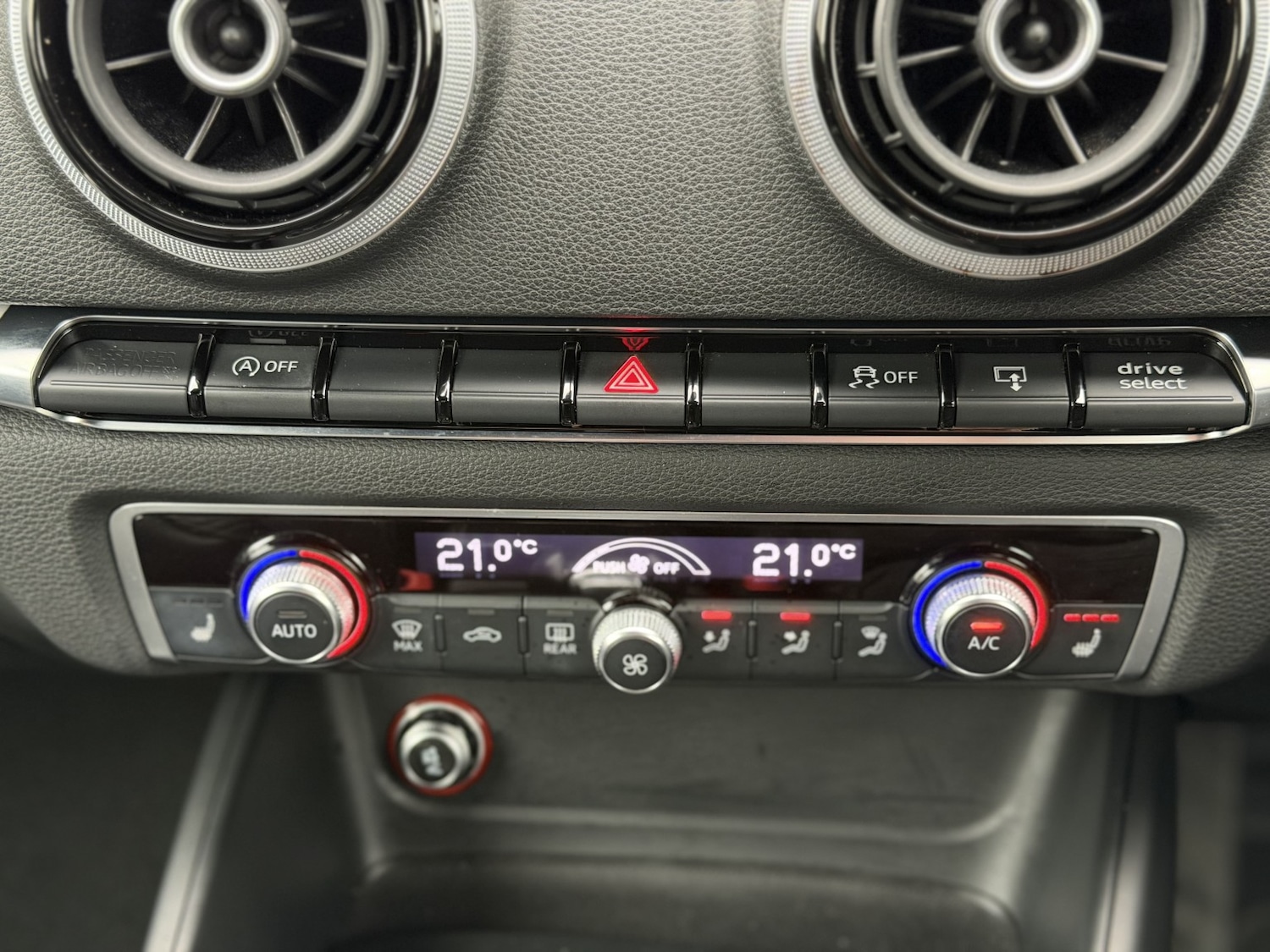 Used Audi A3 2015 for sale - 77148198: Photo 55