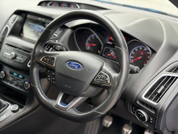 Used Ford Focus 2016 for sale - 78139434: Photo