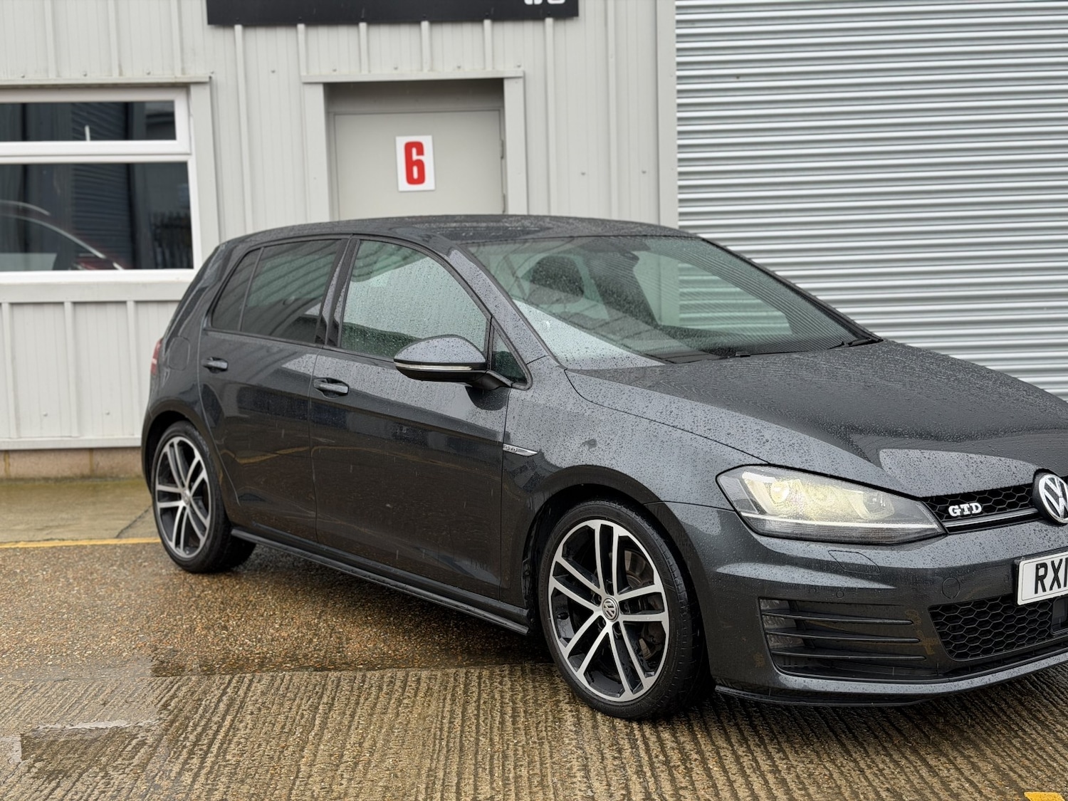 Used Volkswagen Golf 2014 for sale - 77423530: Photo 14