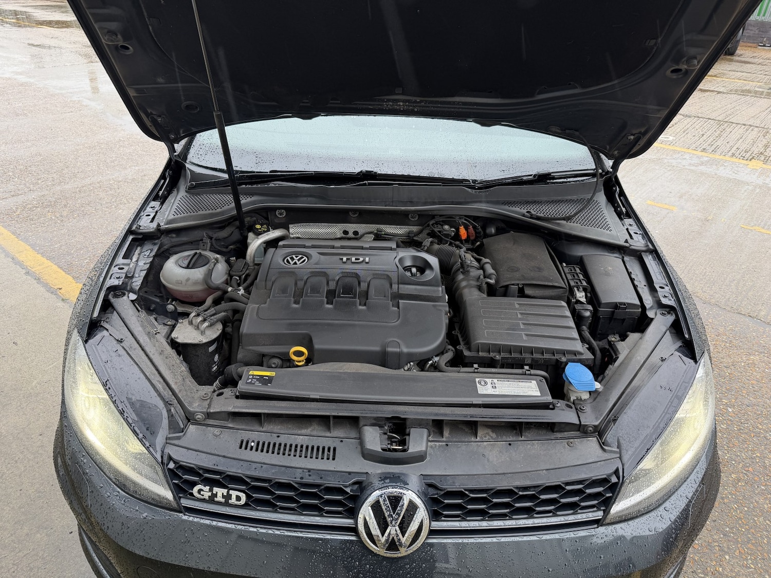 Used Volkswagen Golf 2014 for sale - 77423530: Photo 64