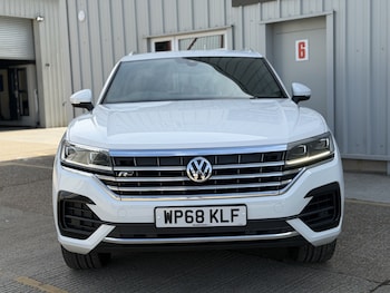Used Volkswagen Touareg 2018 for sale - 79150303: Photo