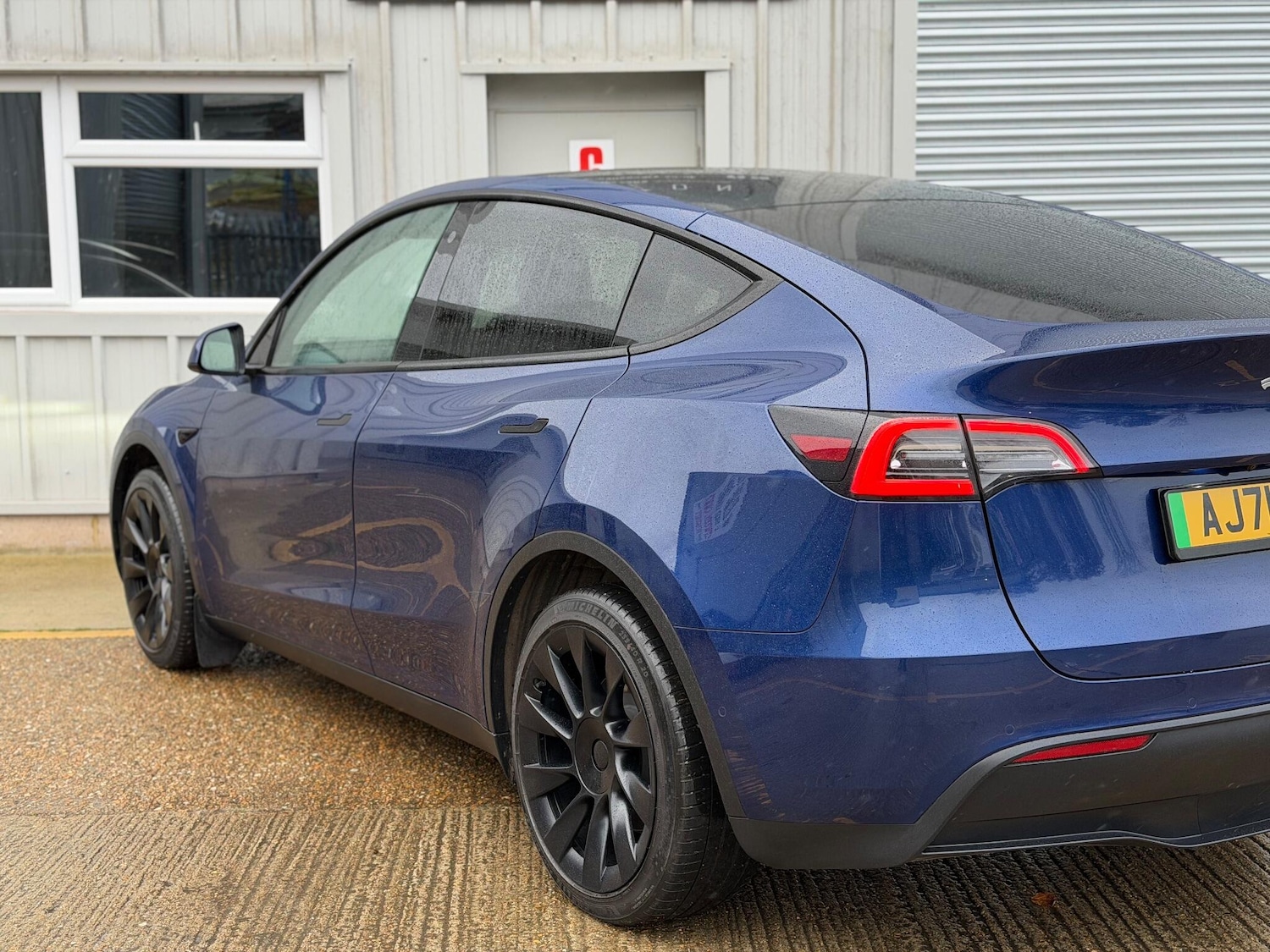 Used Tesla Model Y 2022 for sale - 76633348: Photo 16