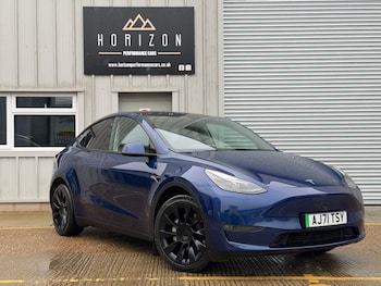 Tesla - Model Y
