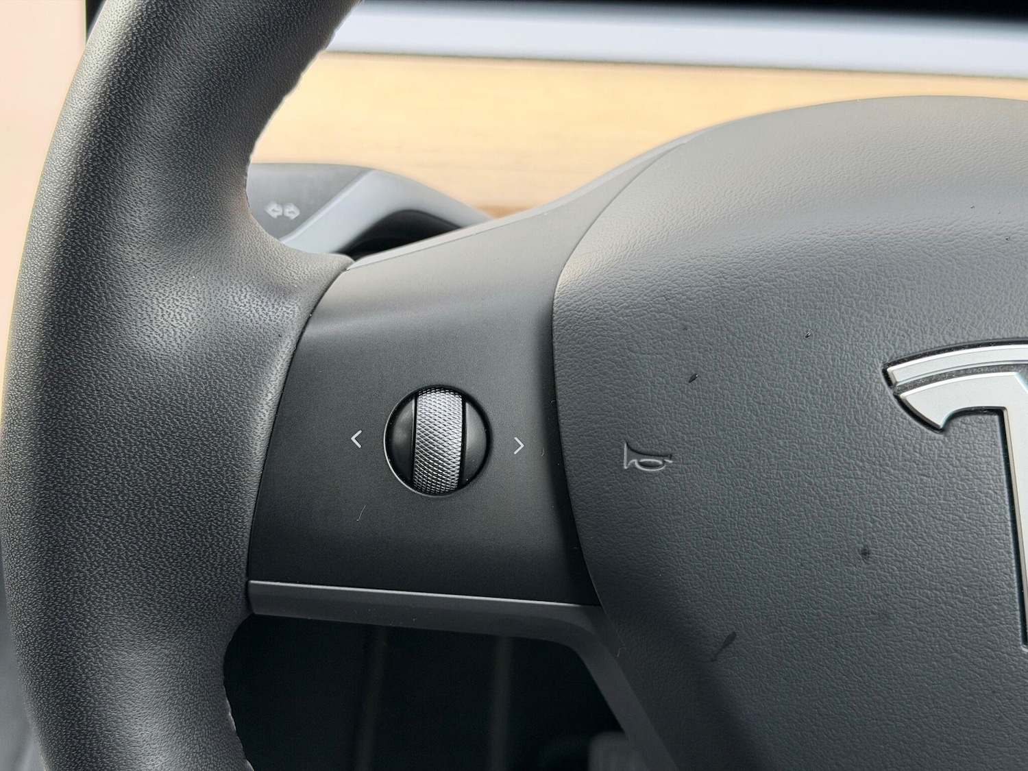 Used Tesla Model Y 2022 for sale - 76633348: Photo 38