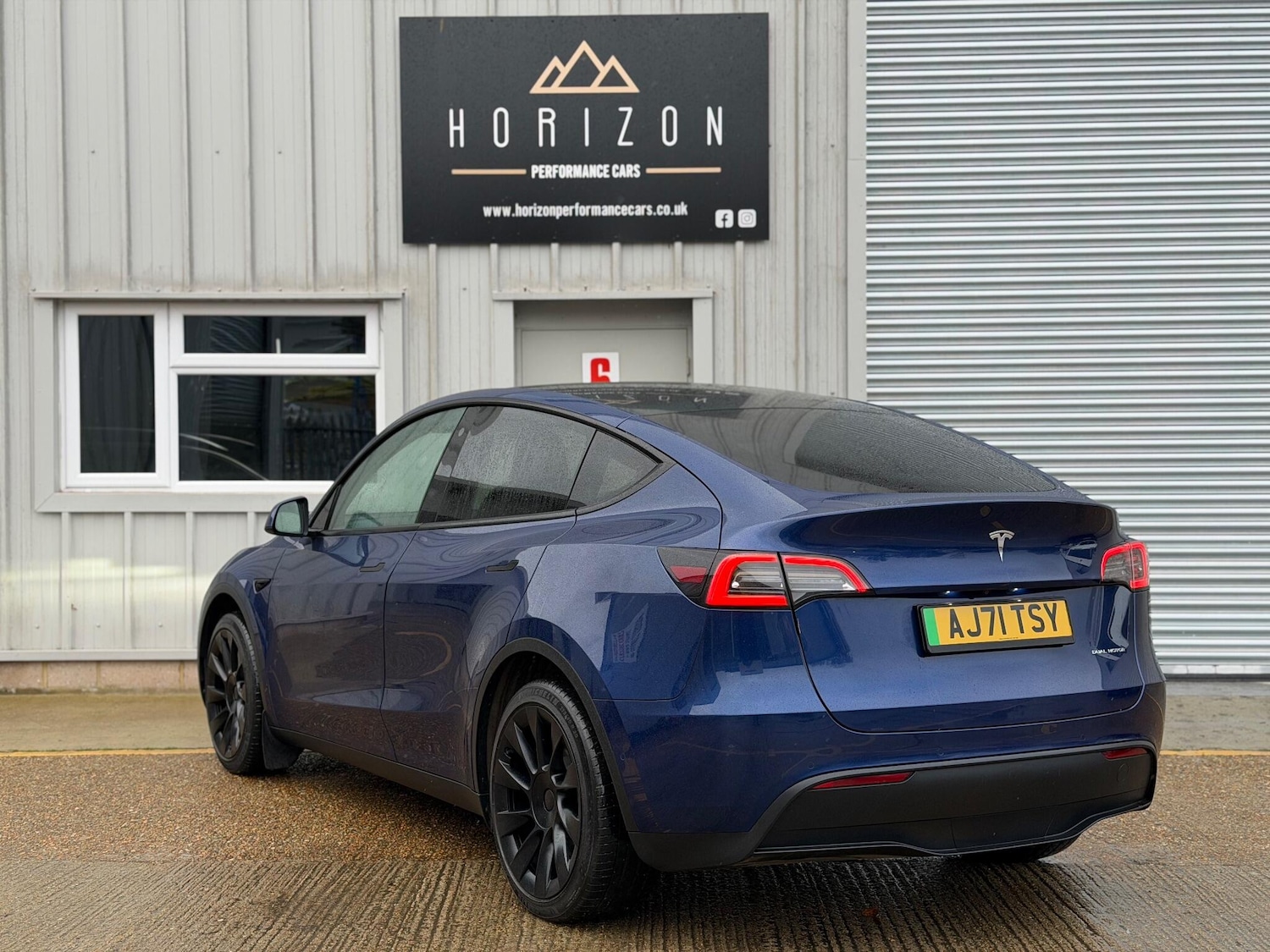 Used Tesla Model Y 2022 for sale - 76633348: Photo 9