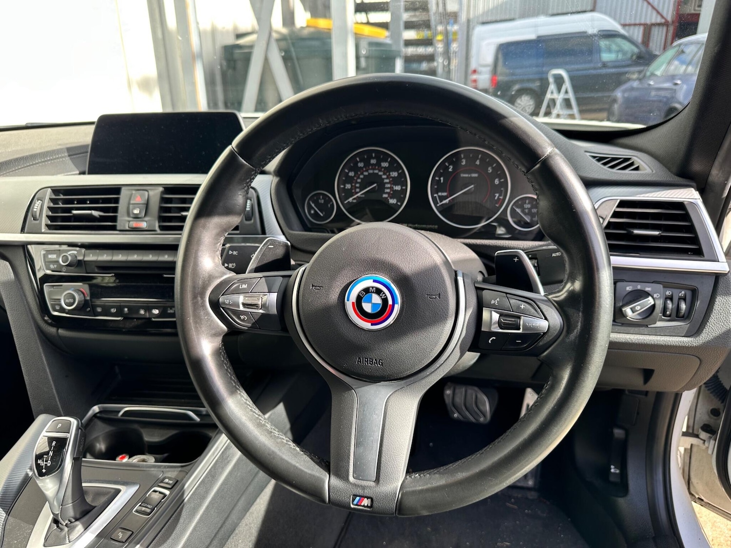 Used BMW 3 Series 2018 for sale - 76337247: Photo 6