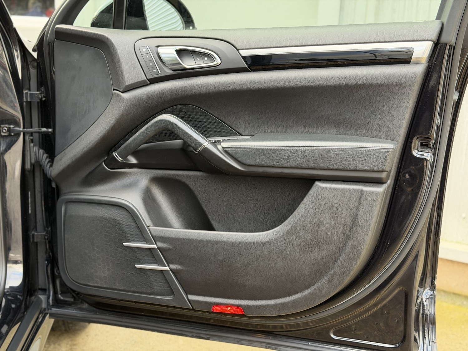 Used Porsche Cayenne 2016 for sale - 77233774: Photo 29