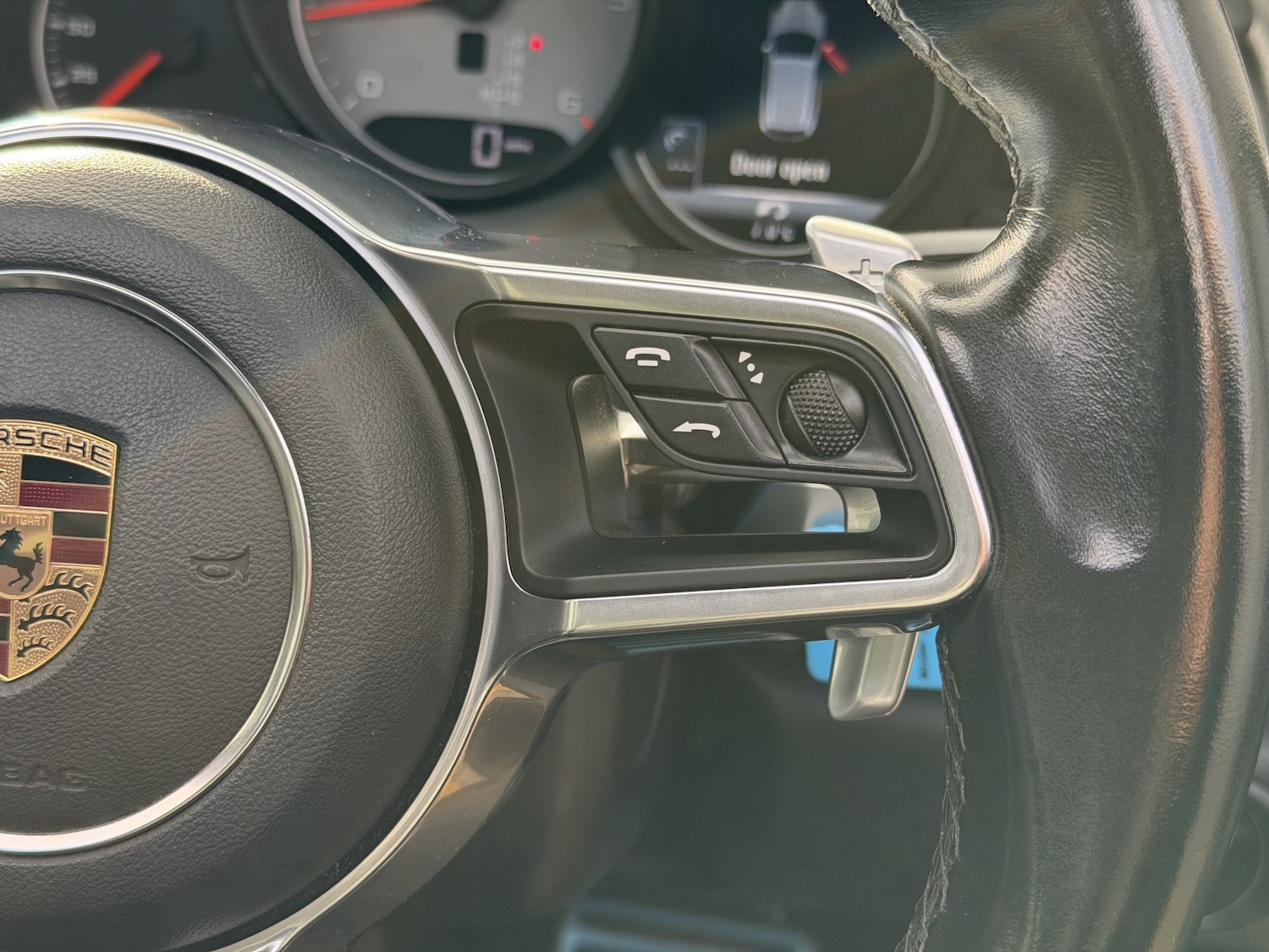 Used Porsche Cayenne 2016 for sale - 77233774: Photo 39