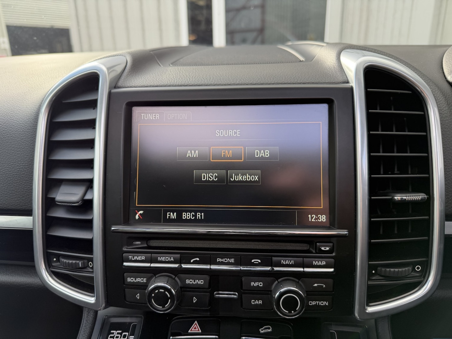 Used Porsche Cayenne 2016 for sale - 77233774: Photo 44