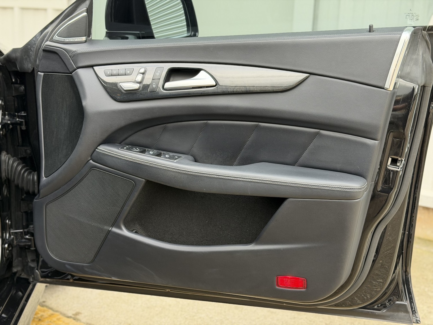 Used Mercedes-Benz CLS 2015 for sale - 77921398: Photo 33