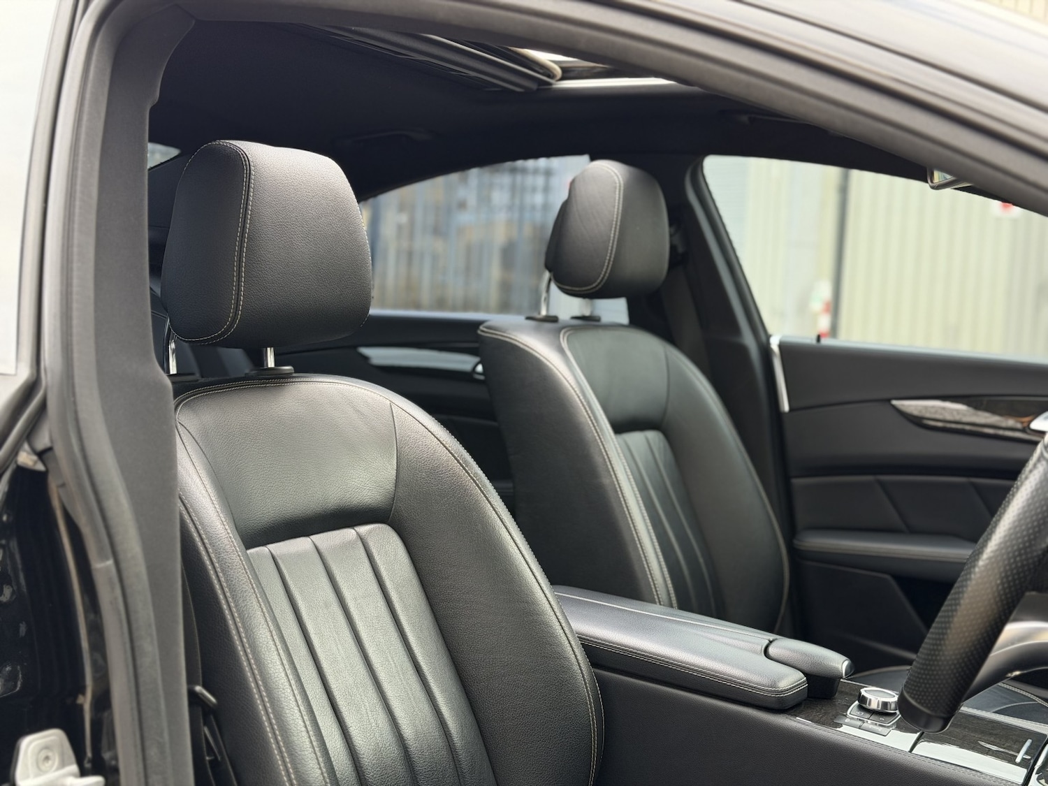 Used Mercedes-Benz CLS 2015 for sale - 77921398: Photo 36