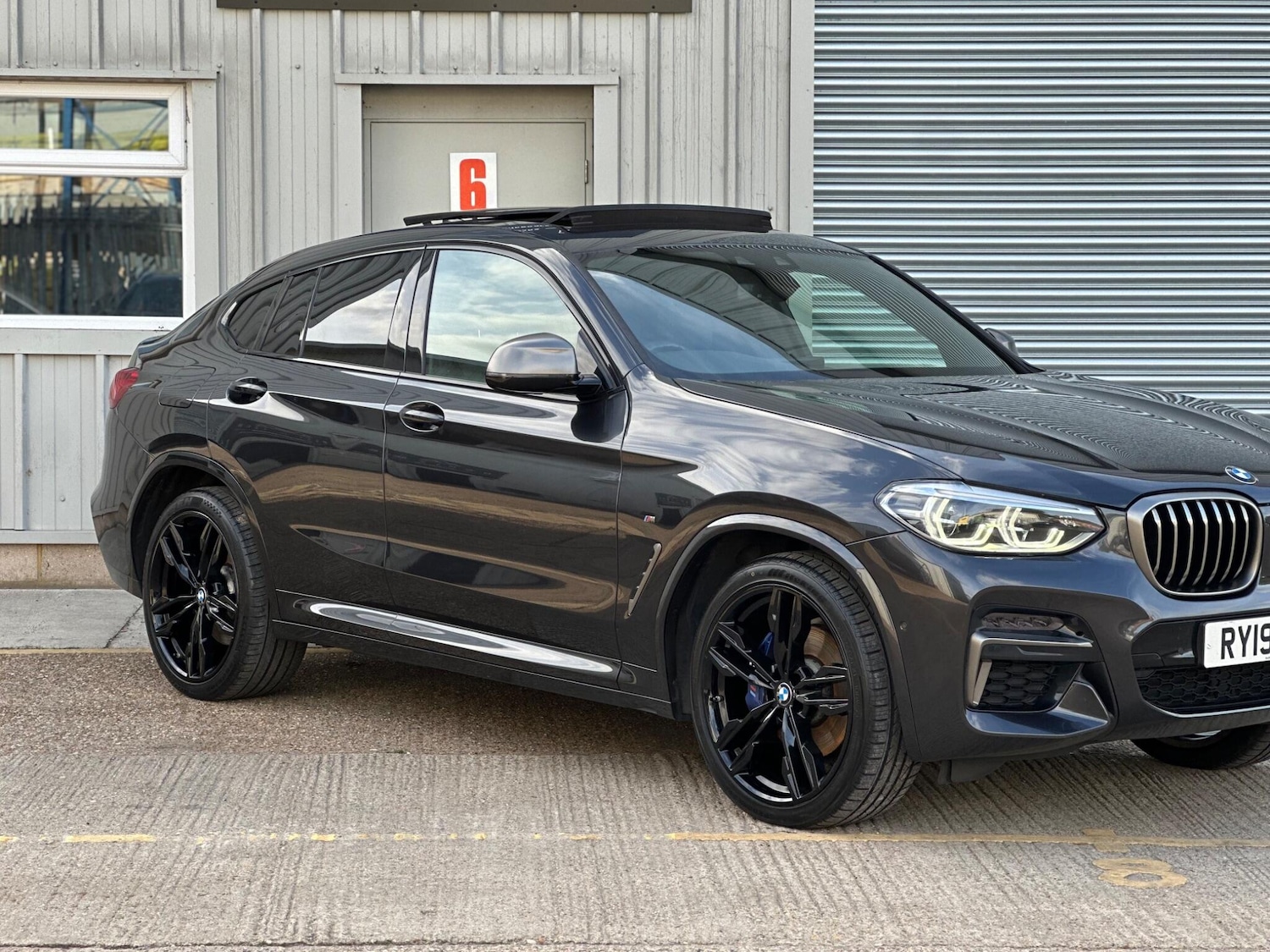 Used BMW X4 2019 for sale - 76201109: Photo 18