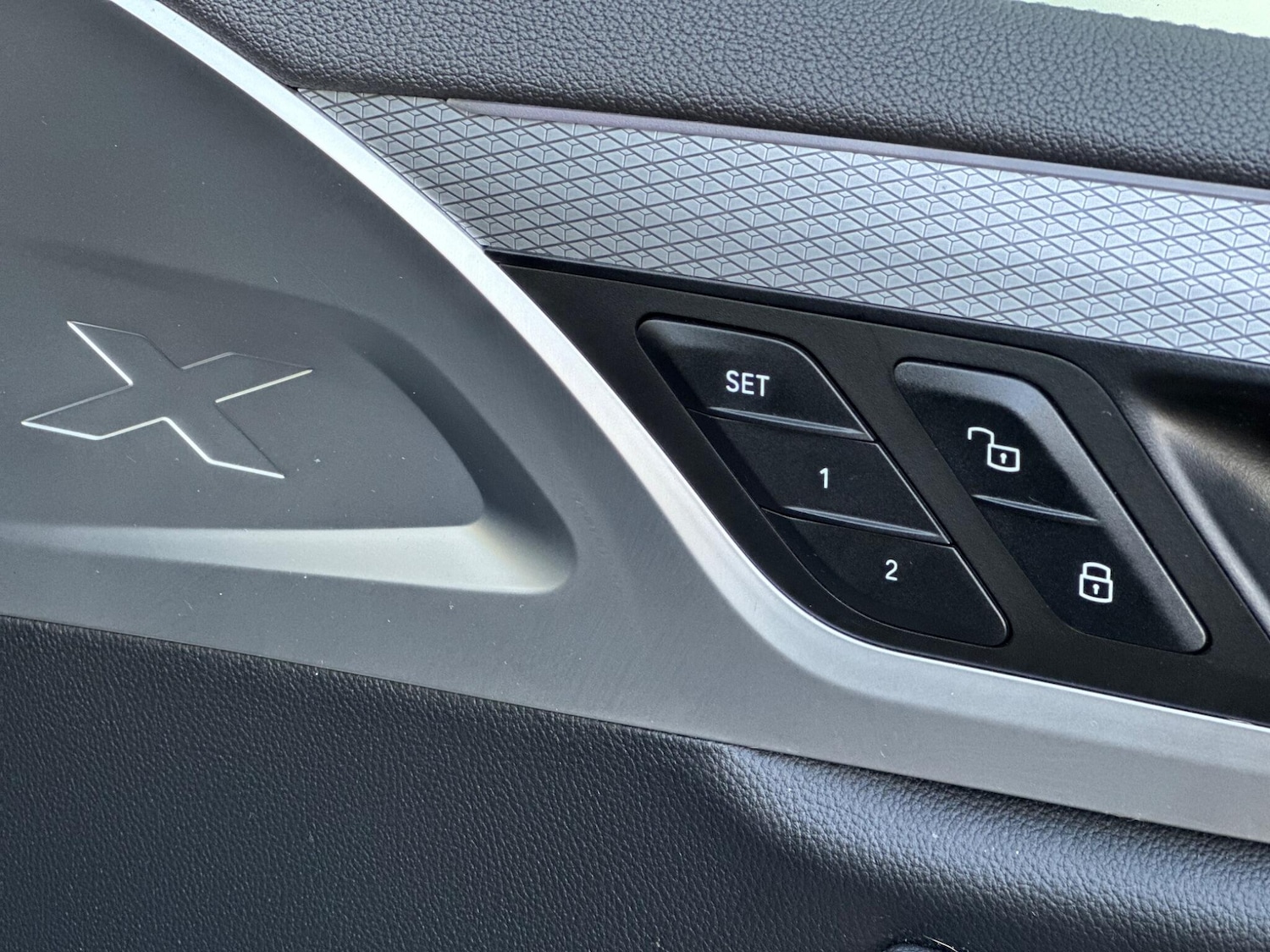 Used BMW X4 2019 for sale - 76201109: Photo 39