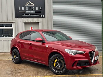 (20) - 2.9 V6 Bi-Turbo Quadrifoglio Auto Q4 AWD Euro 6 (s/s) 5dr