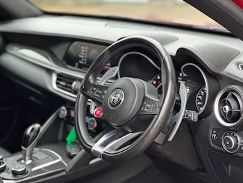 Used Alfa Romeo Stelvio 2020 for sale - 75990917: Photo