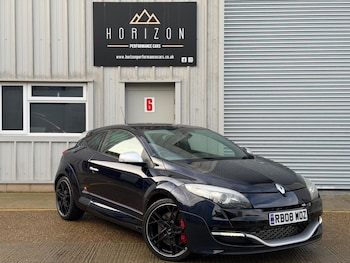 2013 - 2.0 T 16V Renaultsport 265 Red Bull RB8 3dr