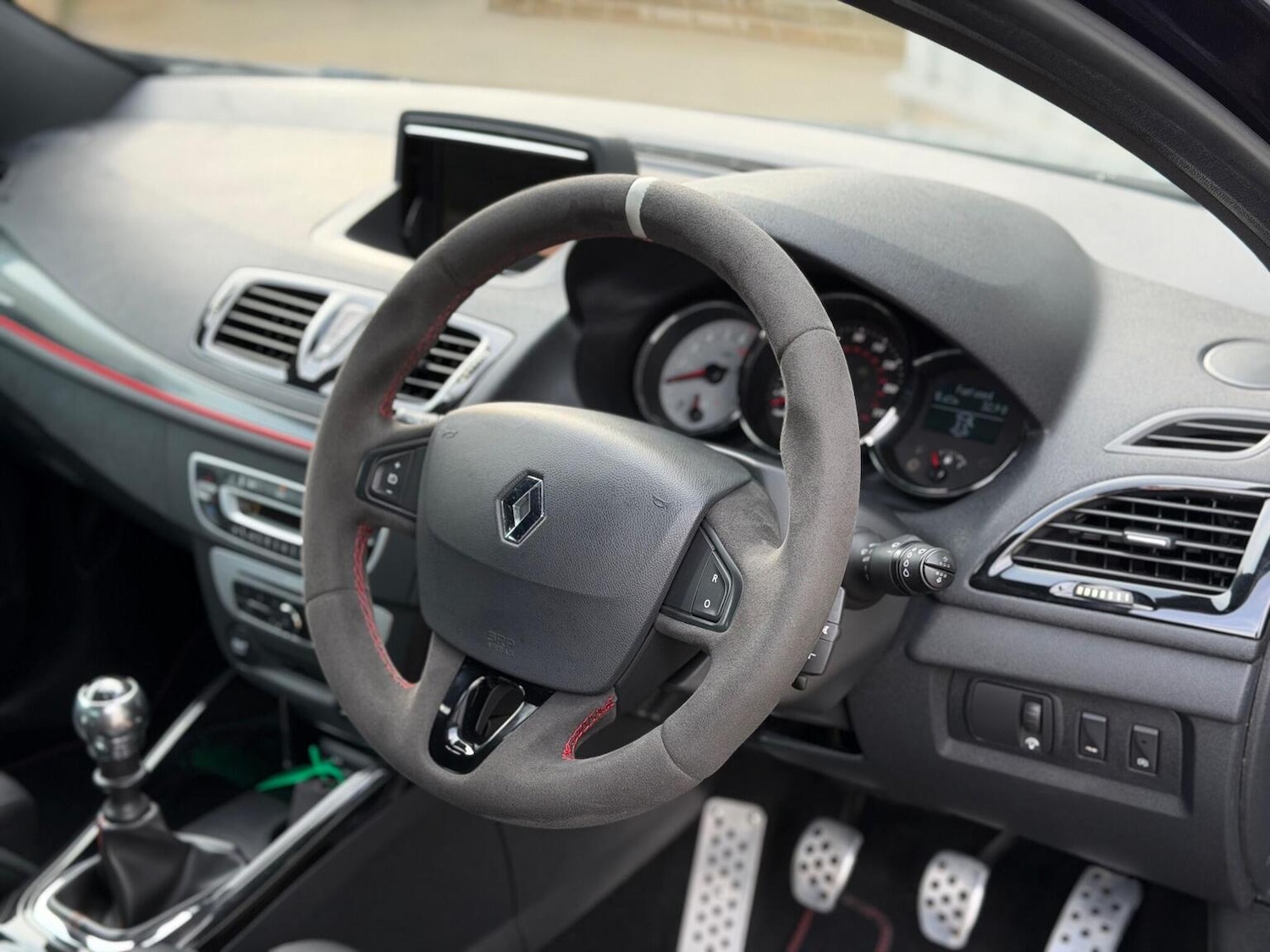 Used Renault Megane 2013 for sale - 76945426: Photo 3