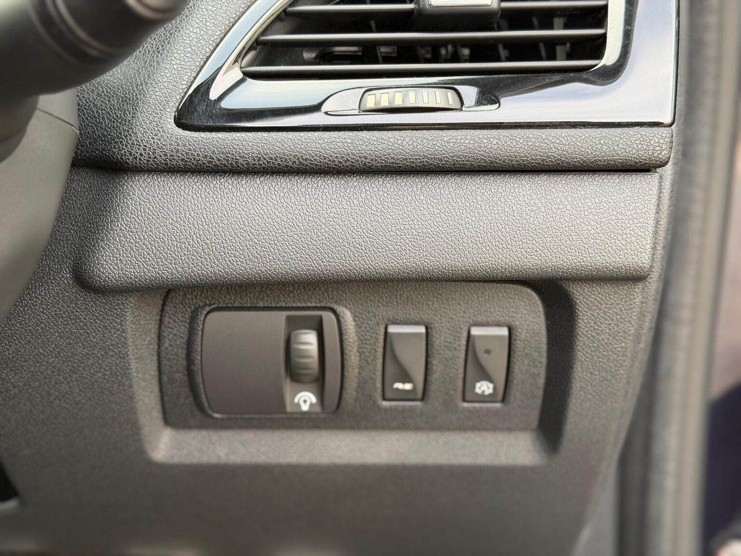 Used Renault Megane 2013 for sale - 76945426: Photo 43