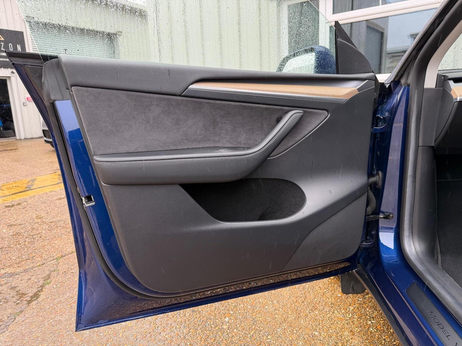 Used Tesla Model Y 2022 for sale - 76945419: Photo 52