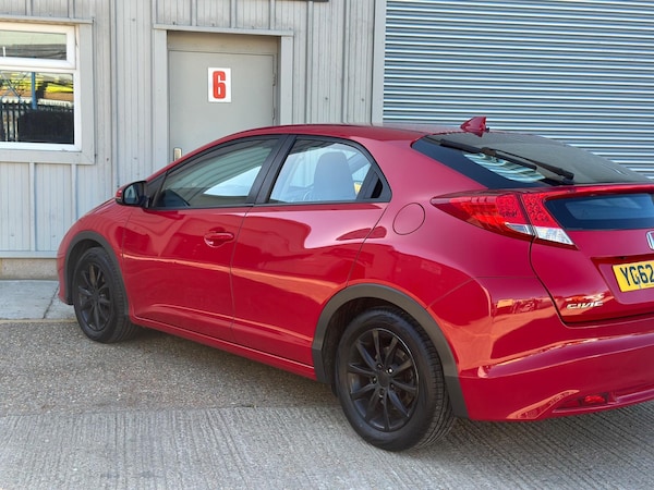 Used Honda Civic 2012 for sale - 76188889: Photo 15