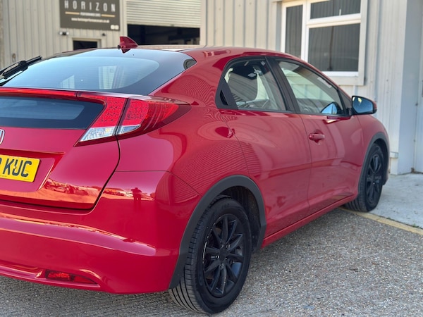 Used Honda Civic 2012 for sale - 76188889: Photo 16