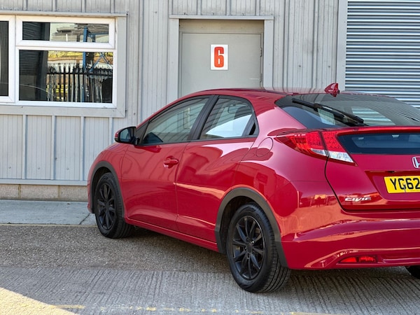 Used Honda Civic 2012 for sale - 76188889: Photo 19