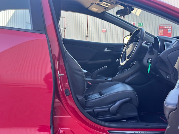 Used Honda Civic 2012 for sale - 76188889: Photo 35