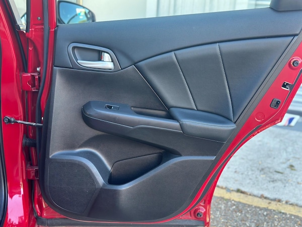 Used Honda Civic 2012 for sale - 76188889: Photo 55