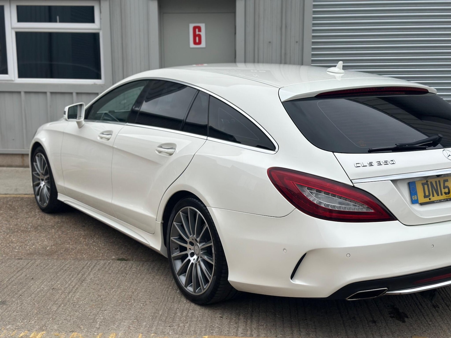 Used Mercedes-Benz CLS 2015 for sale - 76158829: Photo 15