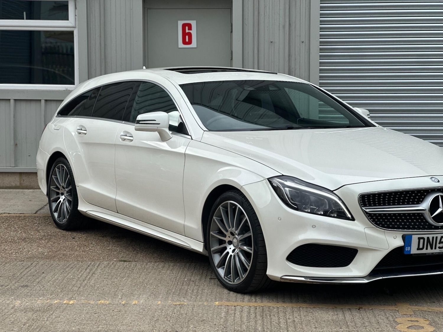 Used Mercedes-Benz CLS 2015 for sale - 76158829: Photo 18