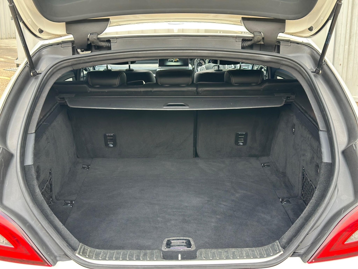 Used Mercedes-Benz CLS 2015 for sale - 76158829: Photo 66