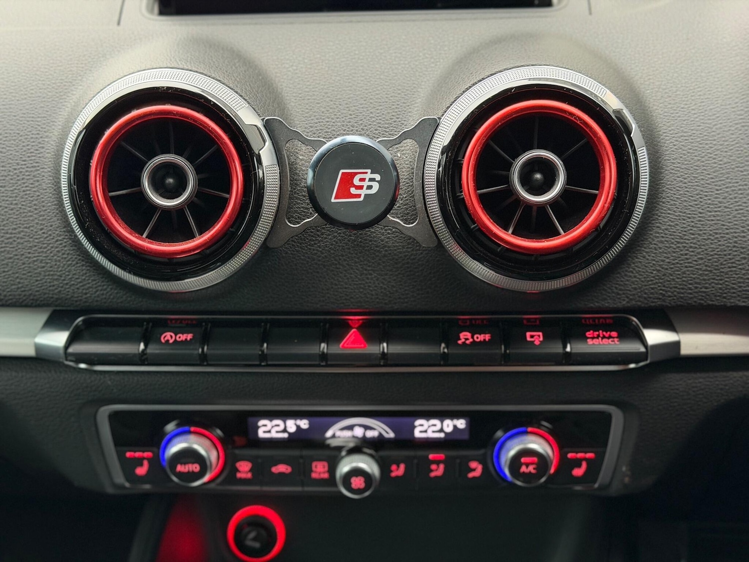 Used Audi A3 2016 for sale - 76633367: Photo 46