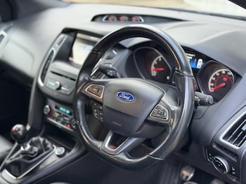 Used Ford Focus 2015 for sale - 77233770: Photo