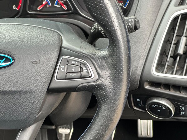 Used Ford Focus 2016 for sale - 76259164: Photo 45