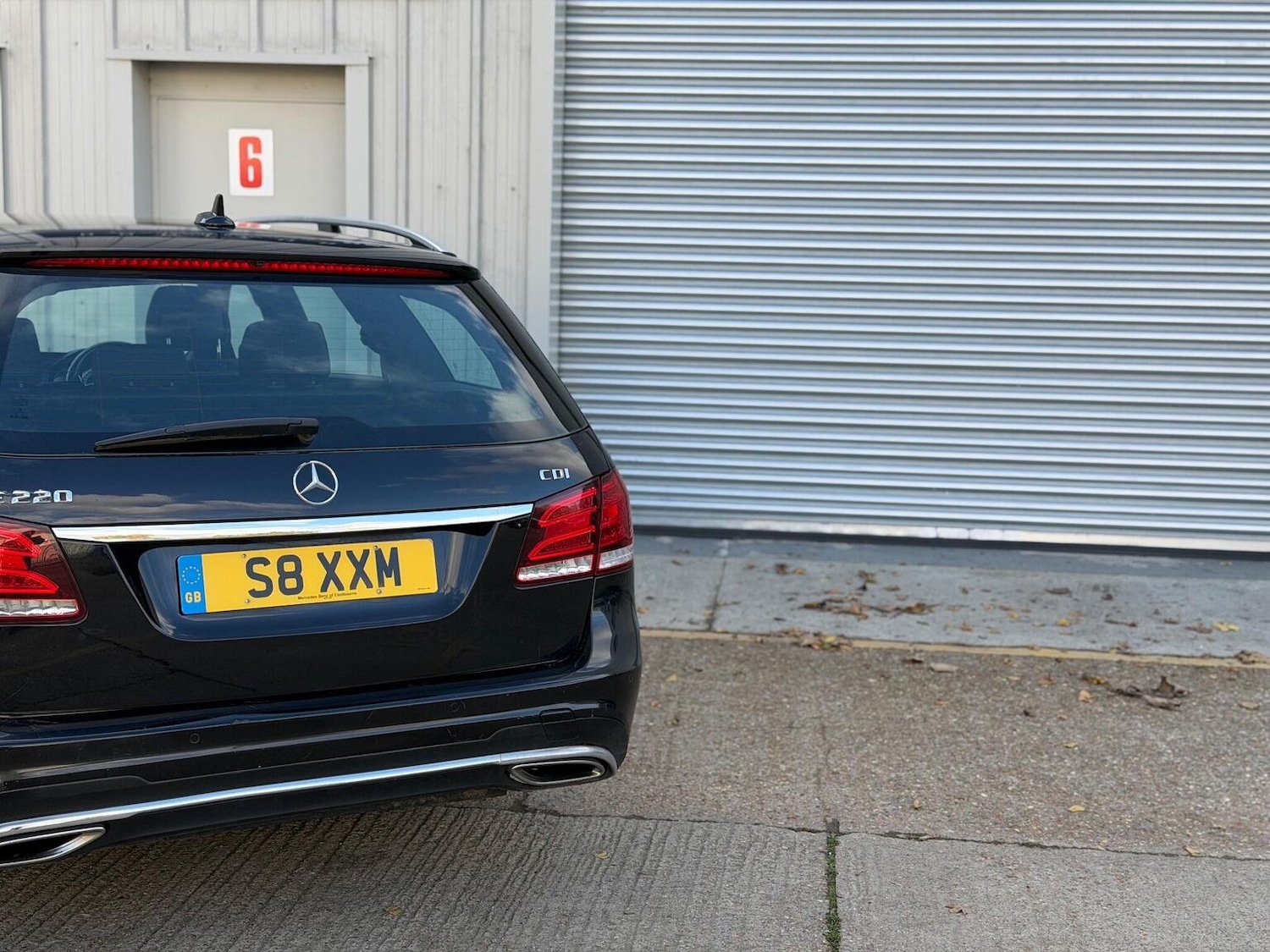 Used Mercedes-Benz E Class 2014 for sale - 77118534: Photo 16