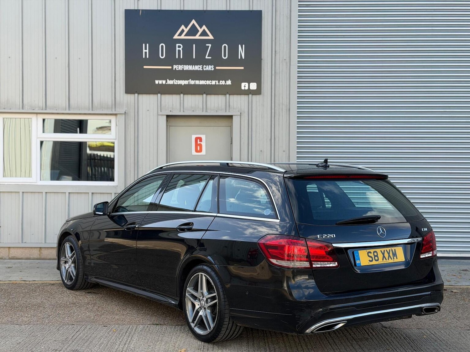 Used Mercedes-Benz E Class 2014 for sale - 77118534: Photo 5