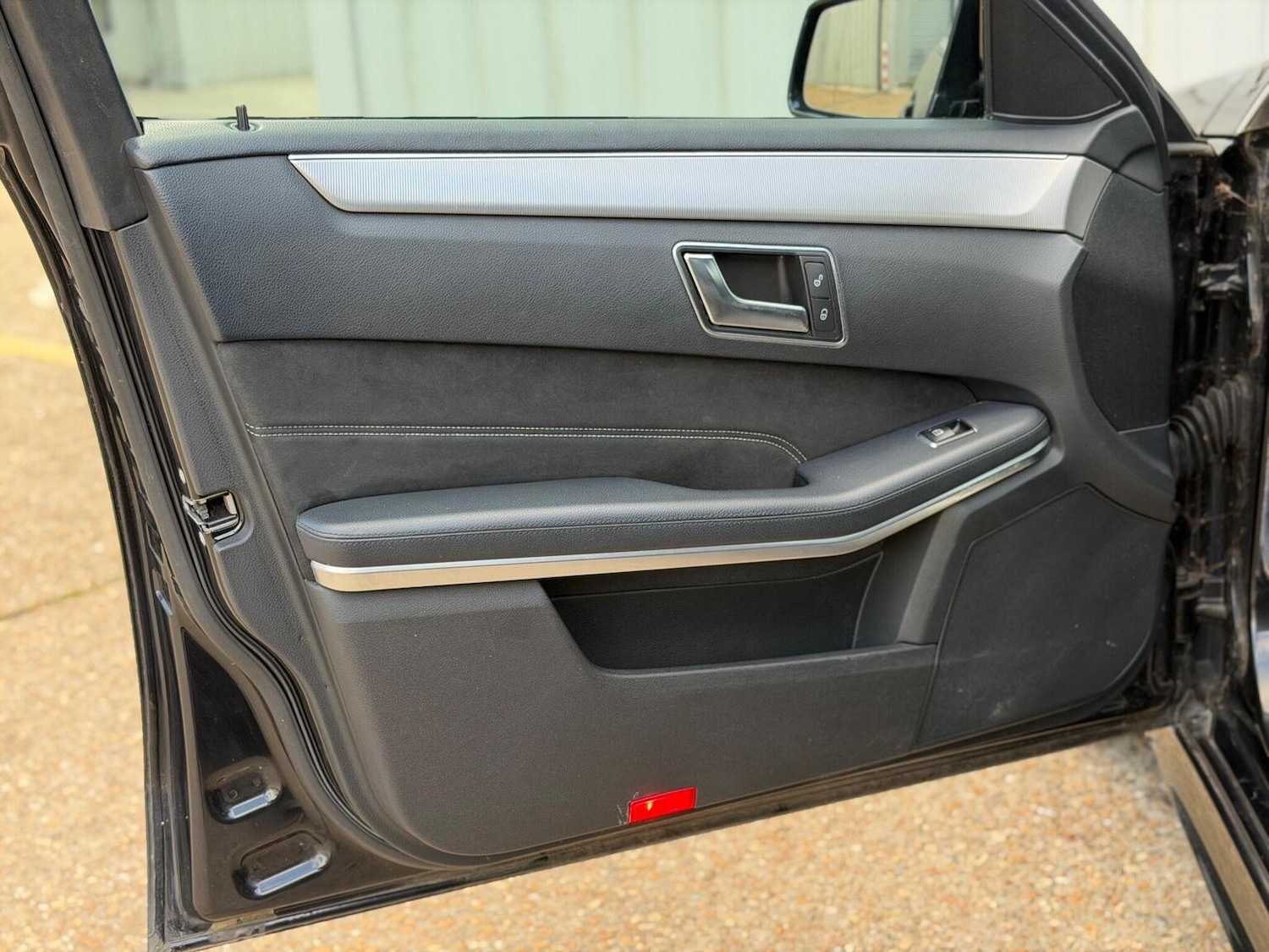 Used Mercedes-Benz E Class 2014 for sale - 77118534: Photo 51