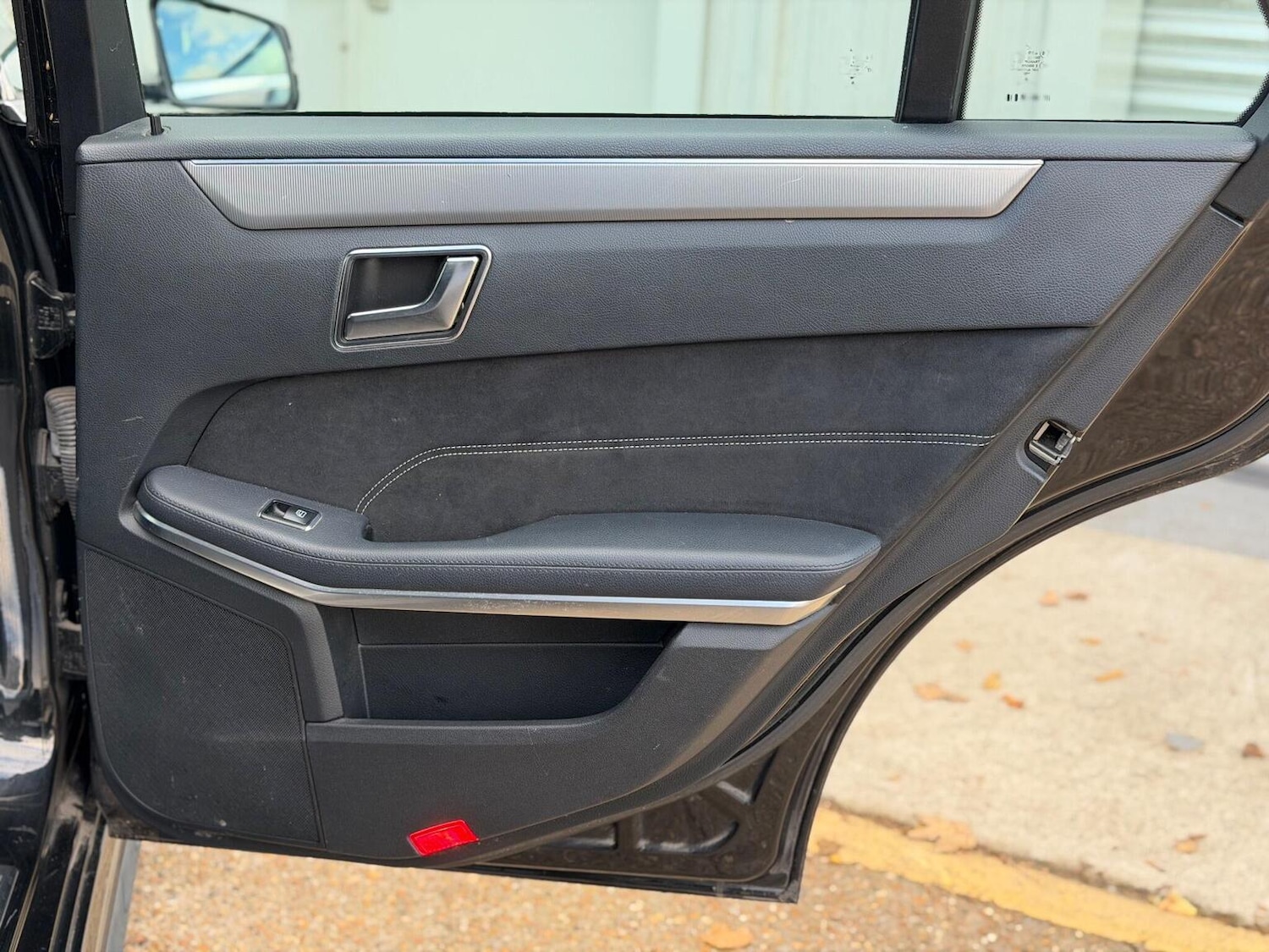 Used Mercedes-Benz E Class 2014 for sale - 77118534: Photo 55