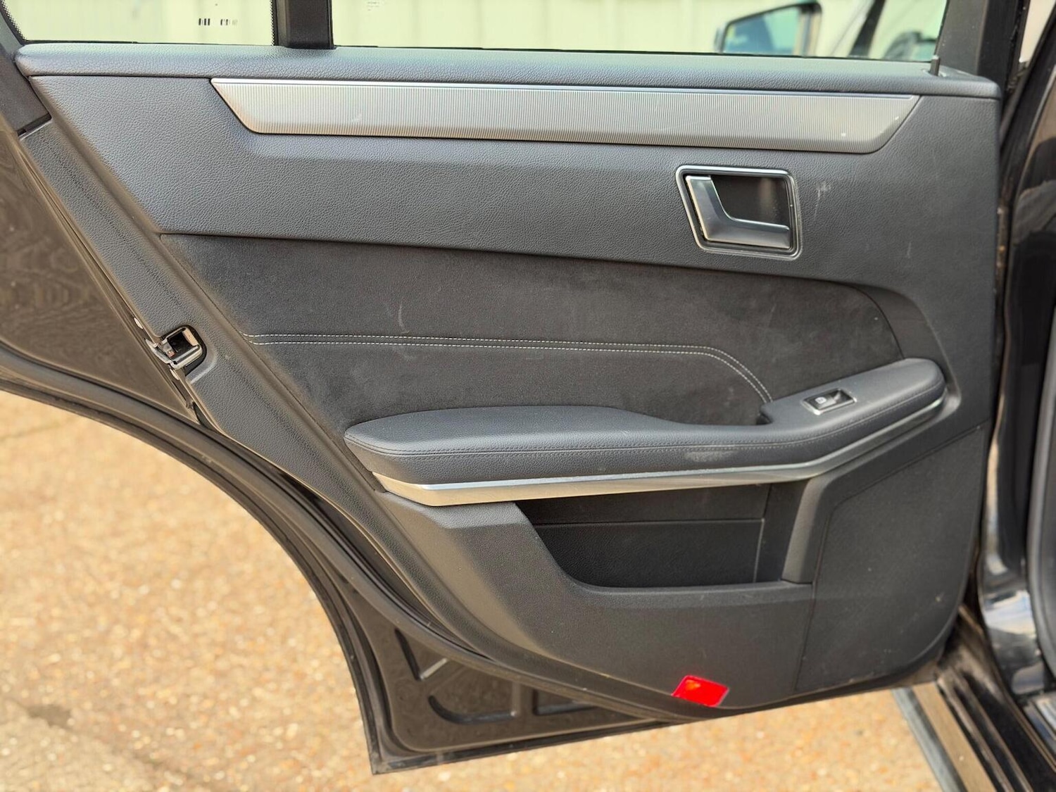 Used Mercedes-Benz E Class 2014 for sale - 77118534: Photo 58